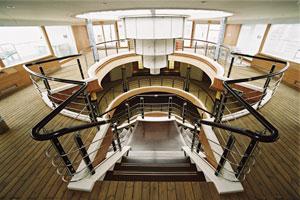 Interstellar Navigation Satellite Cruise-stairs